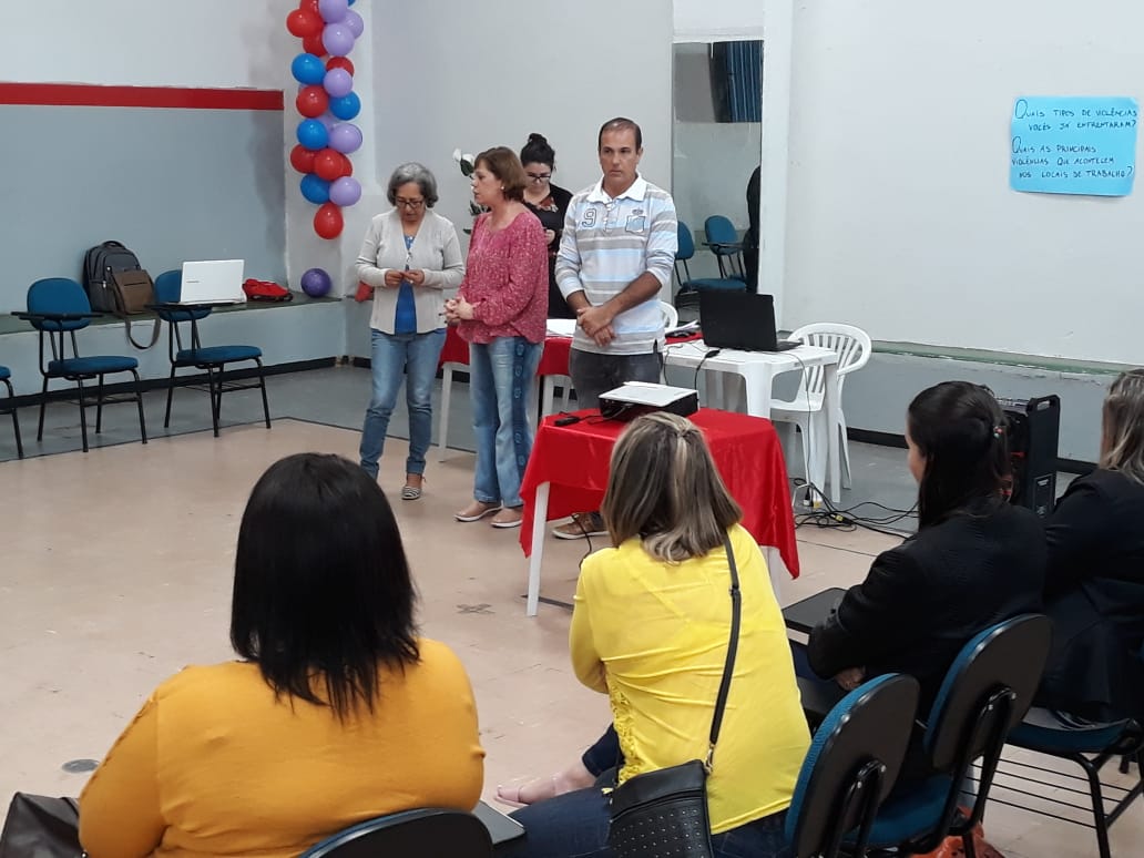 A atividade contou com a participação da presidenta da CNTRV, Cida Trajano. O presidente do SINDICAVESPAR, Márcio Mário de Faria, participou da abertura da Roda de Conversa